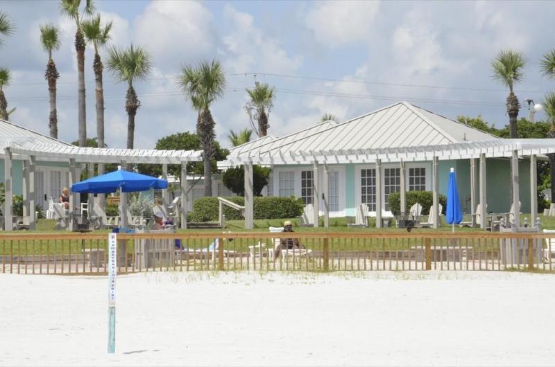 Coconut Palms Beach Resort Нью-Смирна-Бич Экстерьер фото